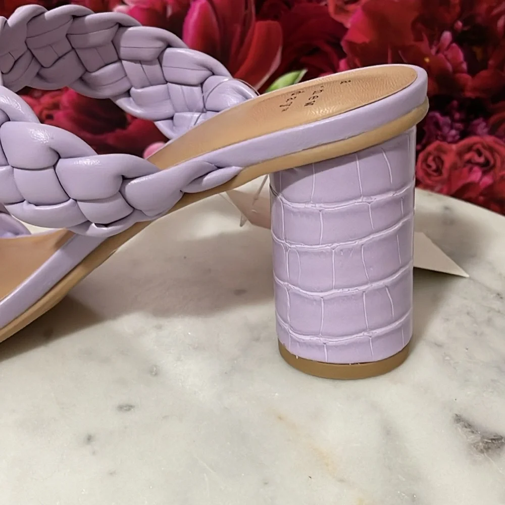 A New day beautiful sandals 👡 in lilac color (size 8 1/2) - New - Picture 3 of 10